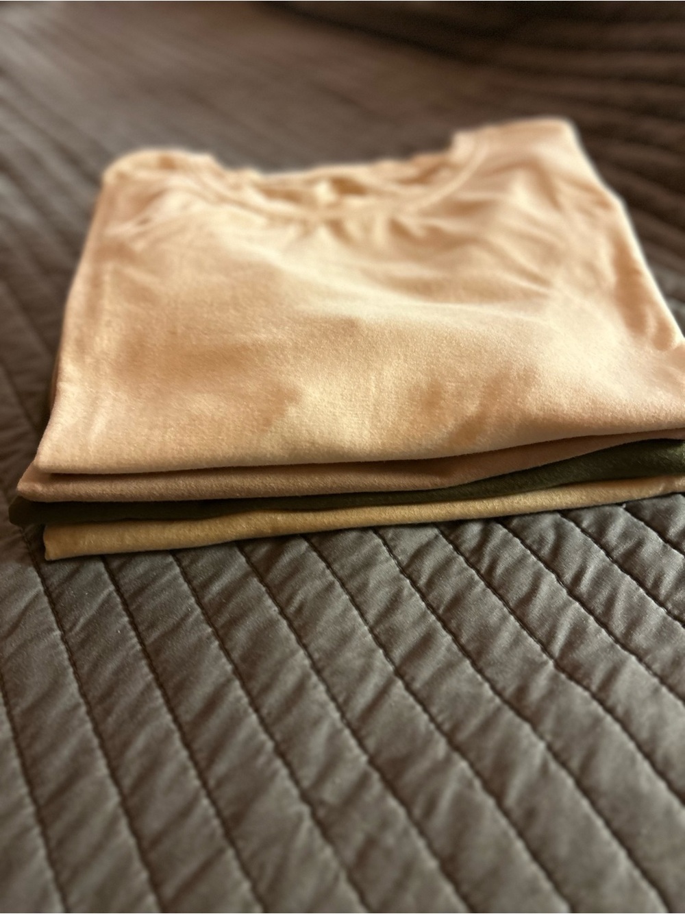 Neutral Boys Crewneck Bottoms (Set of 4) - Picture 2 of 5